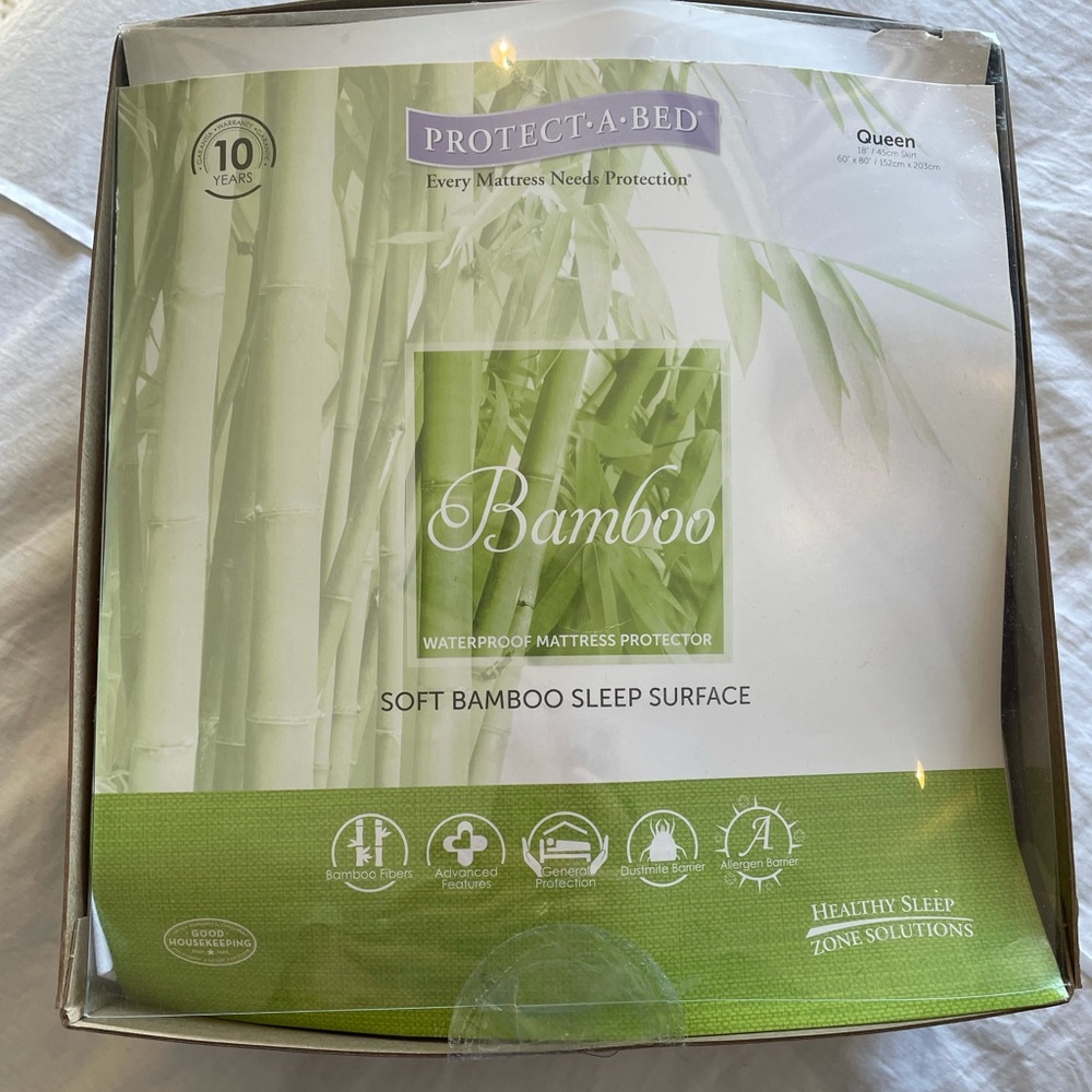 Brand new Queen Bamboo Mattress Cover